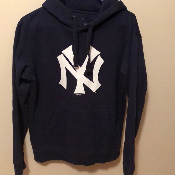 Fanatics Other - Yankees Sweatshirt